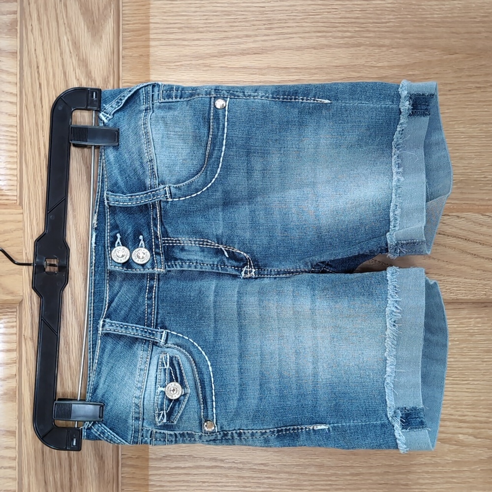Sz Jr's 3 Bedazzled Jean Shorts by Wallflower